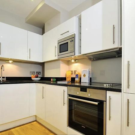 Entire London Studio With Kitchenette Apartment Exterior foto